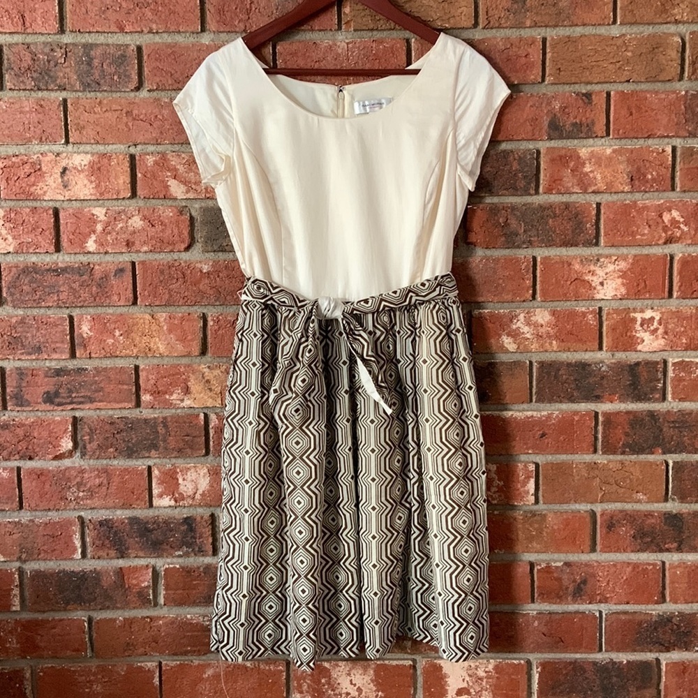 Isaac Mizrahi Cream & Brown A Line Dress